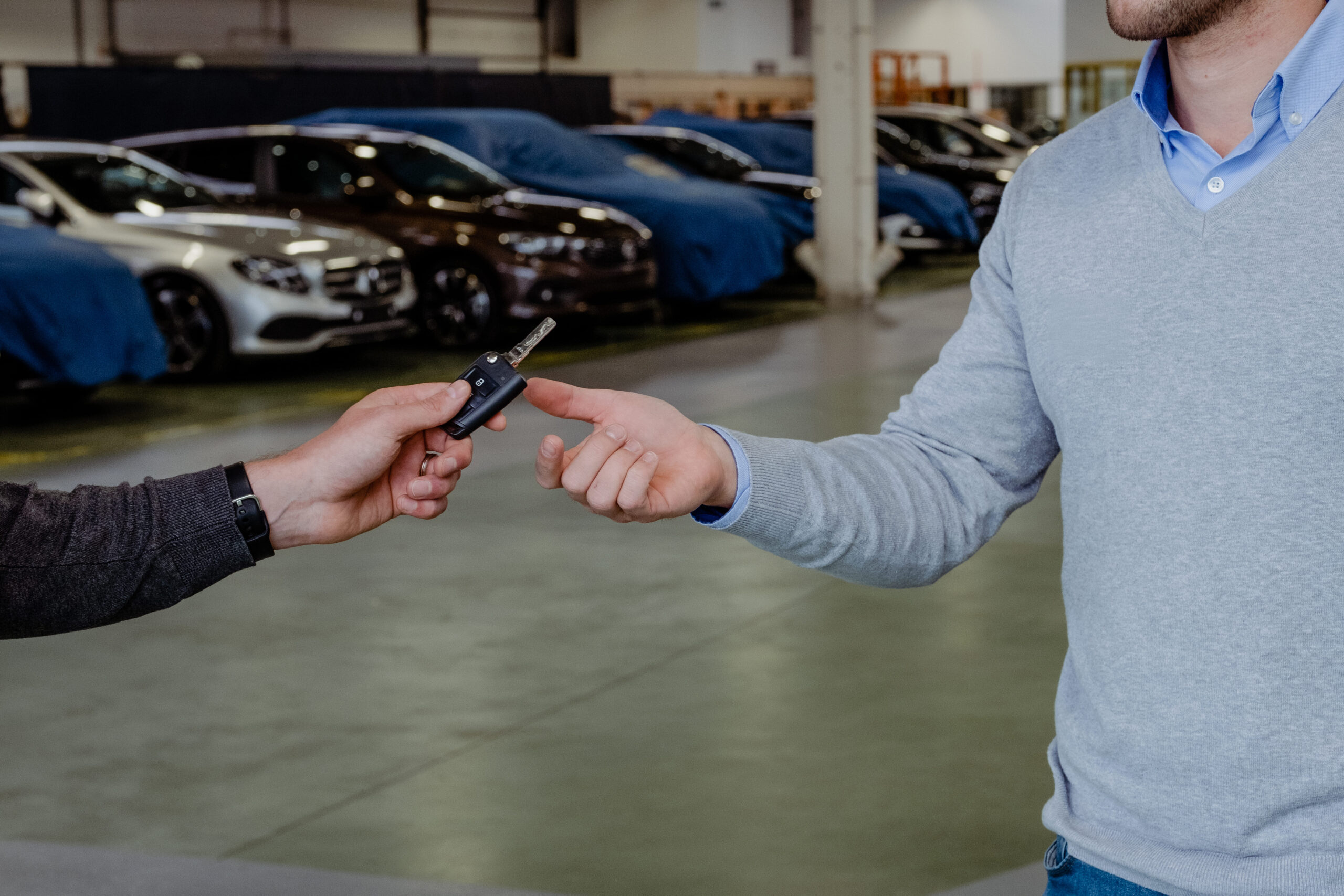 Consument verkoopt zijn of haar auto aan Cardoen